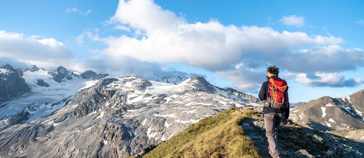 Wandern-Gipfel-Person