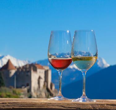 Vinschgauer Weinpräsentation auf Schloss Kastelbell