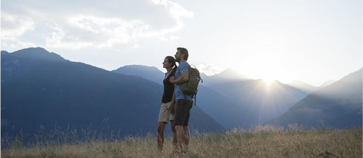 landschaft-sonnenuntergang-paar-vinschgau-af