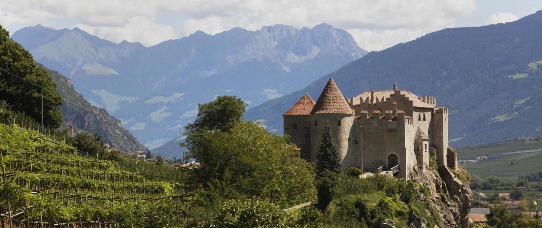 Kastelbell Südtirol - Infos Für Einen Traumhafter Urlaub Im Vinschgau