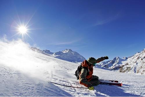 Skifahren am Schnalstaler Gletscher