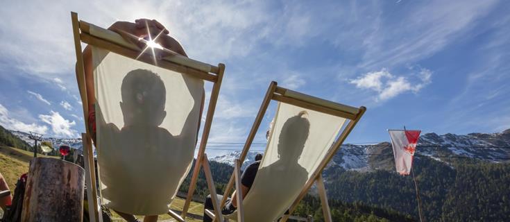 Sun-loungers at the Tarscheralm mountain pasture